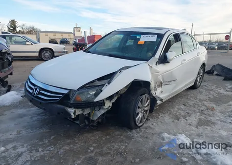 2012 Honda Accord 2.4 Ex-L z USA, uszkodzony, nr VIN 1HGCP2F89CA141814